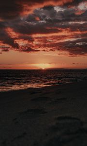 Preview wallpaper sunset, beach, sea, dusk, evening