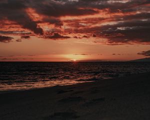 Preview wallpaper sunset, beach, sea, dusk, evening