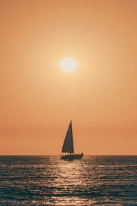 Preview wallpaper sunset, boat, sea, sun, dusk