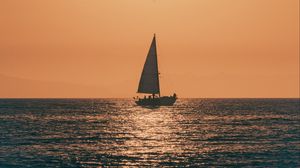 Preview wallpaper sunset, boat, sea, sun, dusk