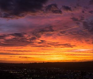 Preview wallpaper sunset, city, twilight, dark, horizon