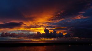 Preview wallpaper sunset, clouds, dark, sea, landscape