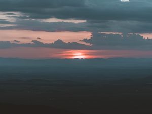 Preview wallpaper sunset, clouds, horizon, fog, dusk