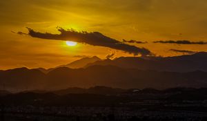 Preview wallpaper sunset, clouds, mountains, peaks