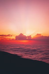 Preview wallpaper sunset, clouds, rays, slope