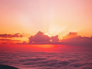Preview wallpaper sunset, clouds, rays, slope