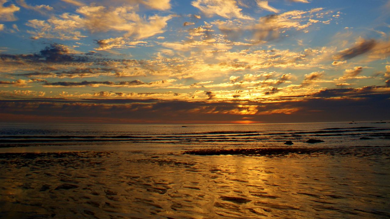 Wallpaper sunset, clouds, sea, horizon