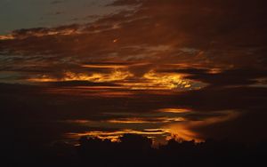 Preview wallpaper sunset, clouds, sky, dark