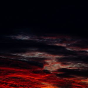 Preview wallpaper sunset, clouds, sky, dark, dusk