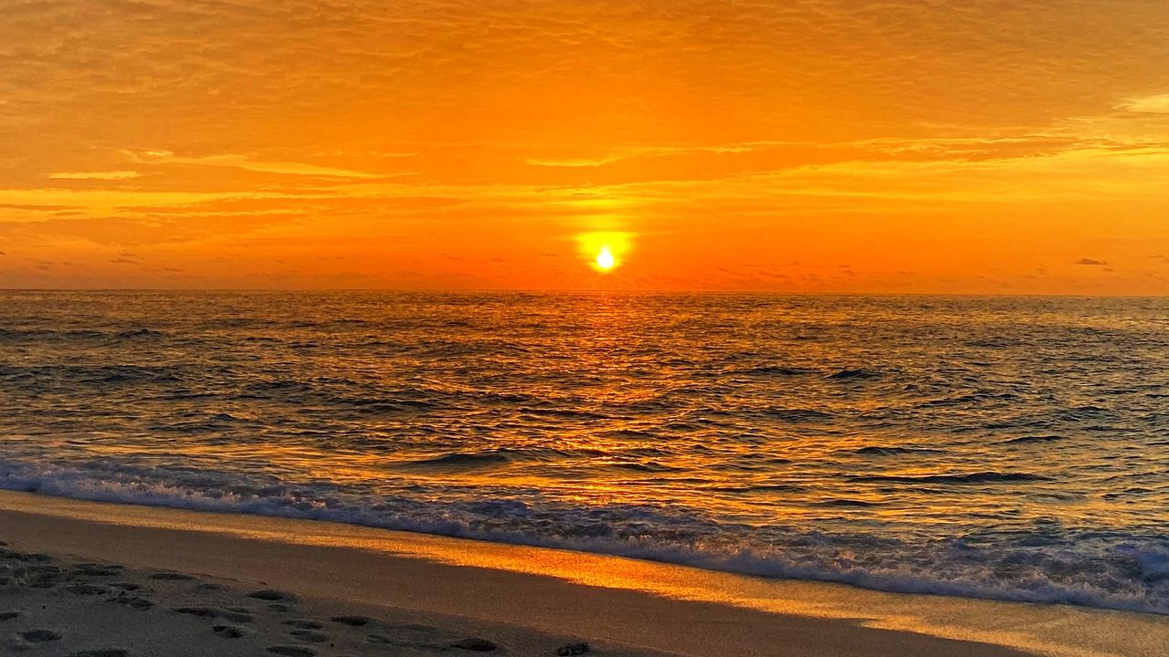 Wallpaper sunset, coast, beach, sea, horizon