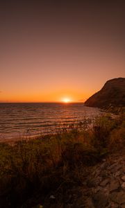 Preview wallpaper sunset, coast, sea, horizon