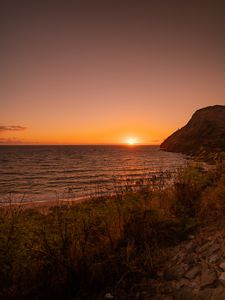 Preview wallpaper sunset, coast, sea, horizon