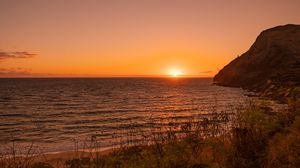 Preview wallpaper sunset, coast, sea, horizon