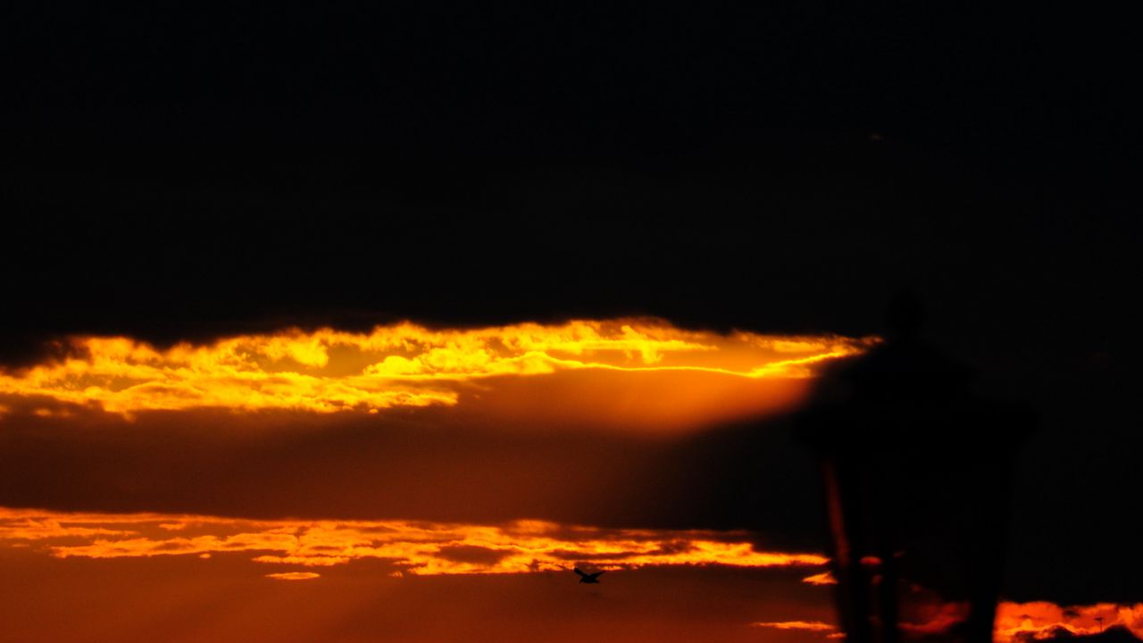 Wallpaper sunset, dark, sky, clouds