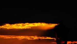 Preview wallpaper sunset, dark, sky, clouds