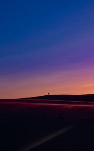 Preview wallpaper sunset, dunes, silhouettes, sand, horizon, australia