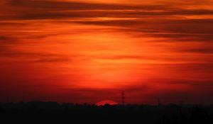 Preview wallpaper sunset, dusk, sky, clouds, sun