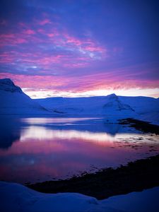 Preview wallpaper sunset, evening, mountains, snowy