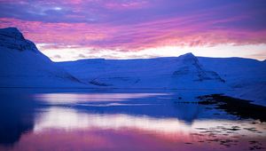 Preview wallpaper sunset, evening, mountains, snowy