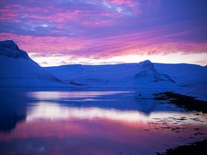 Preview wallpaper sunset, evening, mountains, snowy