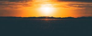 Preview wallpaper sunset, field, grass, sky