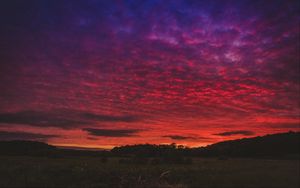 Preview wallpaper sunset, field, sky, beautiful landscape