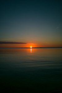 Preview wallpaper sunset, glare, sea, horizon