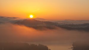 Preview wallpaper sunset, hills, fog, morning, landscape