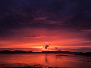 Preview wallpaper sunset, horizon, bay, lough swilly, buncrana, ireland