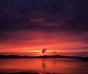 Preview wallpaper sunset, horizon, bay, lough swilly, buncrana, ireland