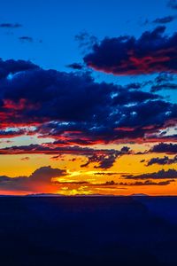 Preview wallpaper sunset, horizon, clouds, colorful, sky