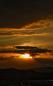 Preview wallpaper sunset, horizon, clouds, sky, evening
