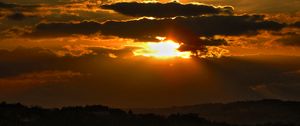 Preview wallpaper sunset, horizon, clouds, sky, evening