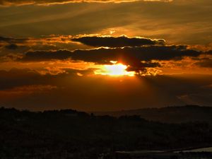 Preview wallpaper sunset, horizon, clouds, sky, evening