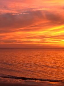 Preview wallpaper sunset, horizon, coast, orange