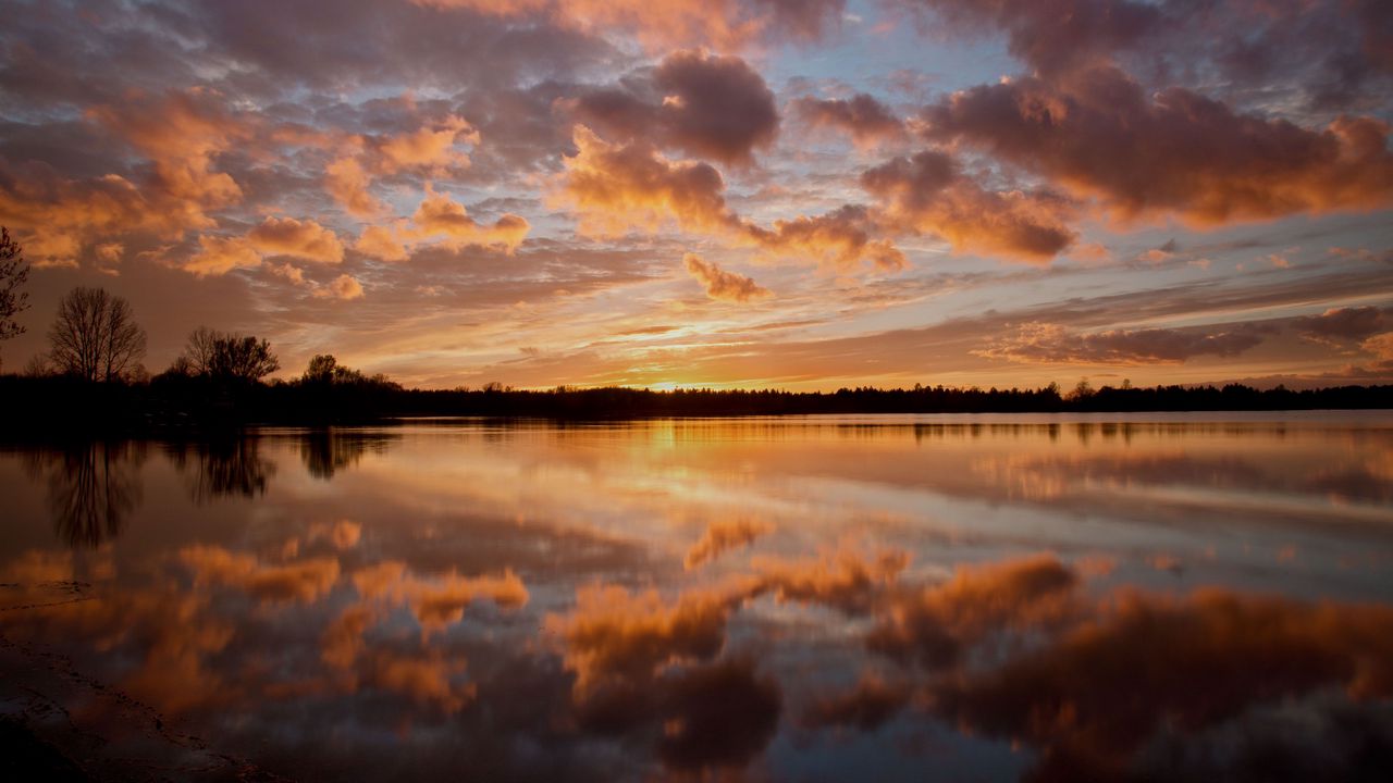 Wallpaper sunset, horizon, glare, sun, water