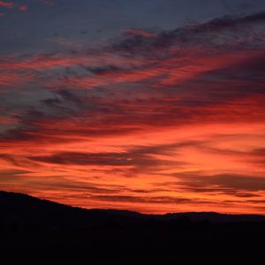 Preview wallpaper sunset, horizon, red, clouds, dark