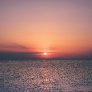 Preview wallpaper sunset, horizon, sea