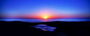 Preview wallpaper sunset, horizon, sea, sky, sun