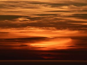Preview wallpaper sunset, horizon, sea, clouds, dark, twilight
