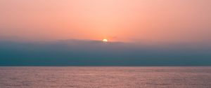Preview wallpaper sunset, horizon, sea, water, pink