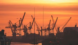 Preview wallpaper sunset, horizon, silhouette