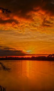 Preview wallpaper sunset, horizon, sky, river