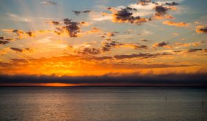 Preview wallpaper sunset, horizon, sun, sea, clouds
