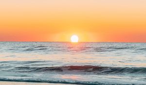 Preview wallpaper sunset, horizon, sun, sea, sky