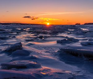 Preview wallpaper sunset, ice, sea, coast, dusk
