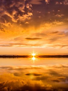 Preview wallpaper sunset, lake, dusk, water, reflection