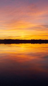 Preview wallpaper sunset, lake, horizon, sky, reflection