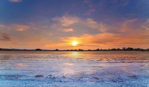 Preview wallpaper sunset, lake, ice, winter, landscape