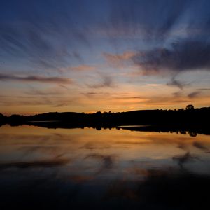 Preview wallpaper sunset, lake, sky, reflection